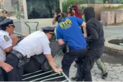 五行自测洛杉矶之后，纽约也乱了，超20人被捕